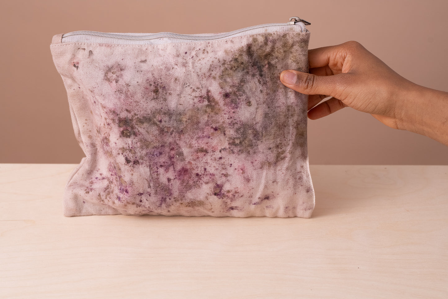 Travel pouches with zip - Linen